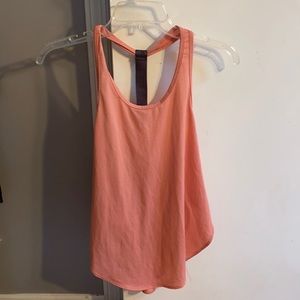 Light pink workout tank -looks lighter in person